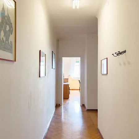 Salita Di Gretta 1 Tirabora Short Rent Триест