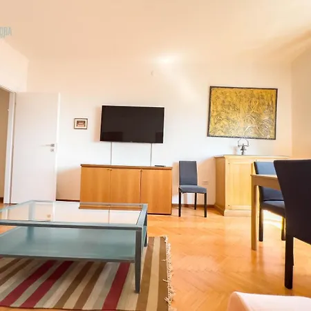 Salita Di Gretta 1 Tirabora Short Rent Appartement Trieste